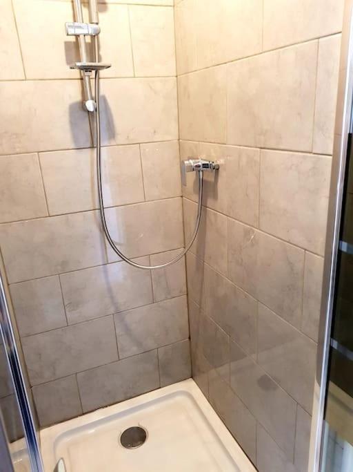 Le Jeanne 4/6 Couchages, Wifi, Sanctuaire Apartman Lourdes Kültér fotó